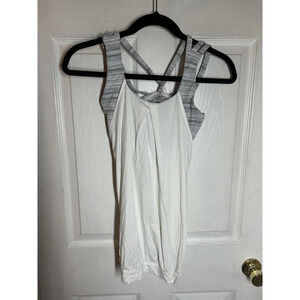 Lululemon Nouveau Limits Tank Cyber Stripe White Silver Built In Sports Bra Sz 6